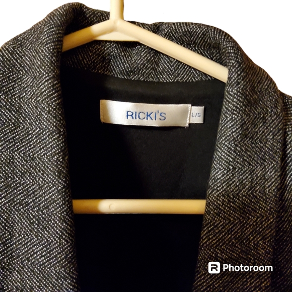 Ricki's Long Length Vest - Picture 3 of 8